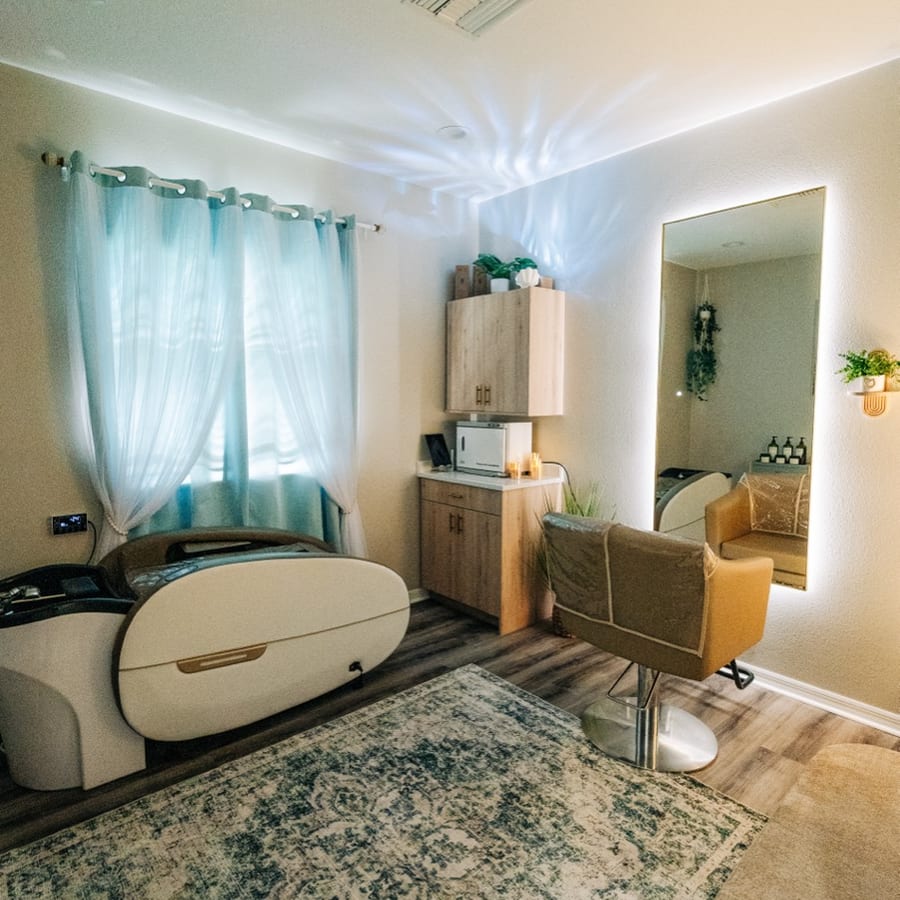 Private head spa suite